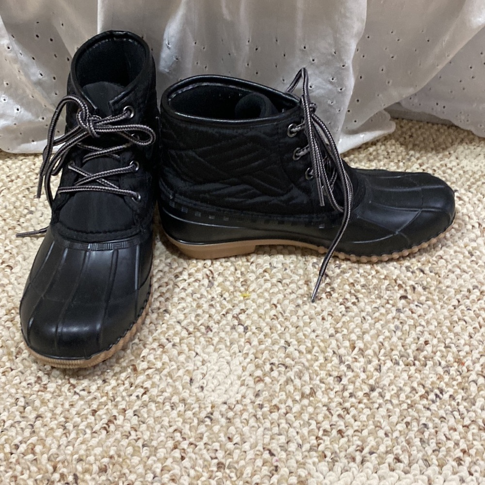 Rain Boots Size 6 - Picture 5 of 5